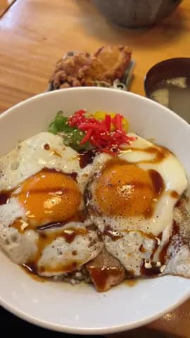 a delicious Ehime experience in Matsuyama🍊✨ . #restaurant #japan #delicious #ehime #matsuyama
Tagge