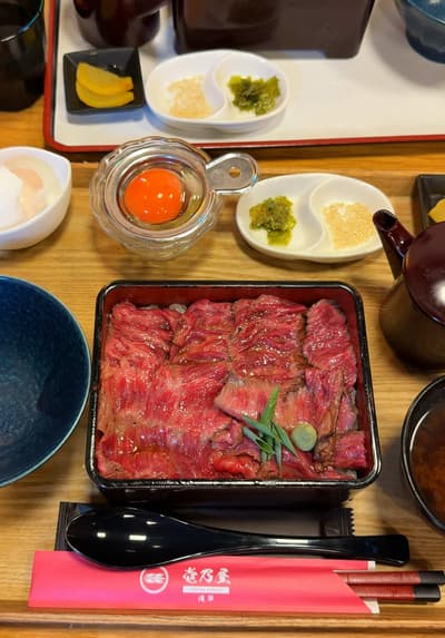 basically an 8 day food tour in japan!🍱🍜🍡🍣 #fyp #japan #japantravel #japanesefood #foodtour
Tagg