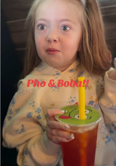 Friday fiel trippin with my girls! Tried Vietnamese & had amazing food and Boba! So so good!! #pho #