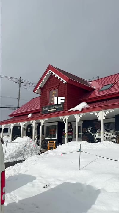 Something about Hokkaido milk just hits different 🐮📍 Takahashi Dairy Farm, 888-1 Soga, Niseko, Abu