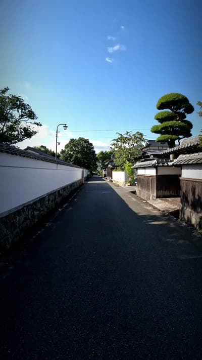 Come for a walk around Hagi Castle Town, a UNESCO World Heritage Site. It was such an impressive pla