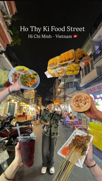 Rating what we ate at Ho Thi Ky Food Street. Recommend to go there before having dinner. So many sea