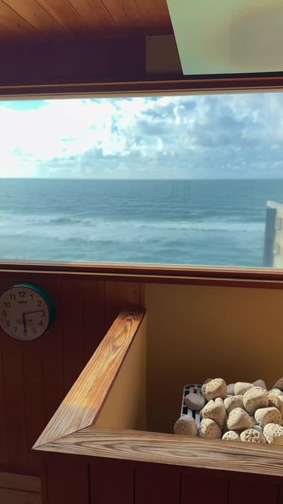 Where is this in Japan? 🧖‍♂️🌊 Details below 👇 Private sauna with an ocean view – relaxing time at