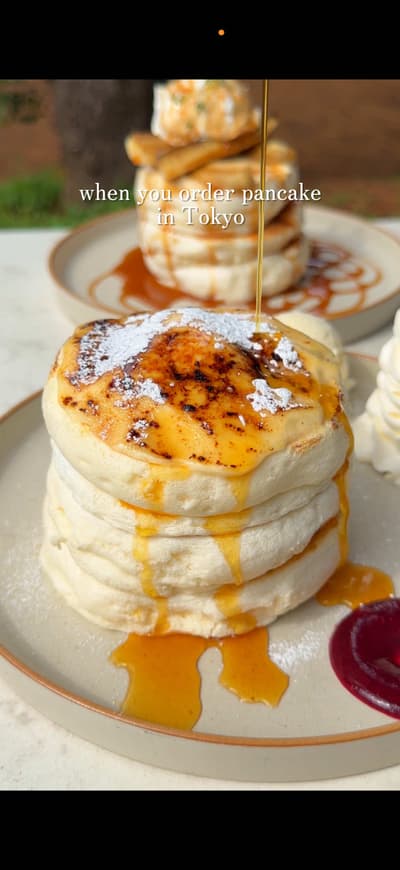 A stylish pancake café surrounded by greenery in Nogizaka, Tokyo 🥞🌿✨ 512 CAFE & GRILL feels like a