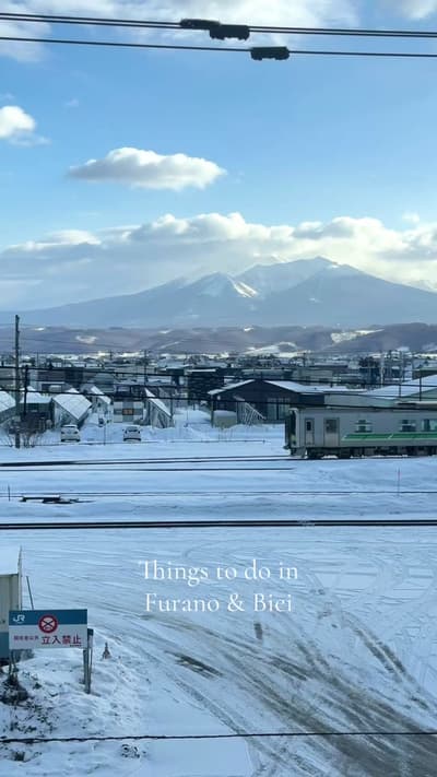 Things that you shouldn’t miss when you visit Furano & Biei 1) Drive along the roller coaster road 2