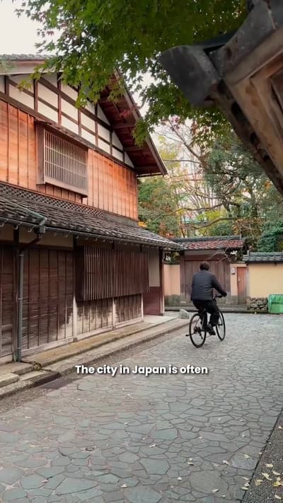 How to spend a few days in Kanazawa, Japan 🍁 Kanazawa, sometimes called “Little Kyoto,” was a real 