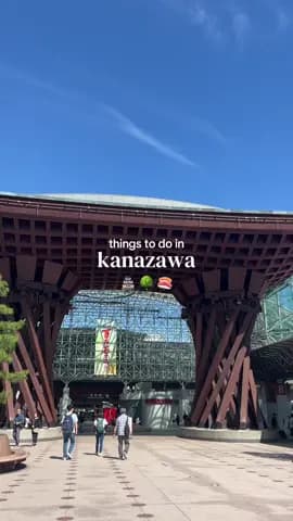 Can you really say you’ve been to kanazawa without trying kanazawa curry? 🍛 I squeezed everything i