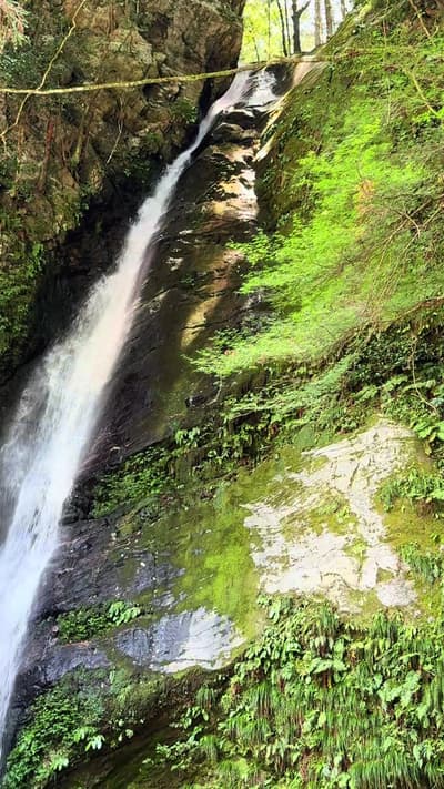Iya Valley, Shikoku, Japan - valleys, peaks, onsens, waterfalls - nature at its best. #iyavalley #ja