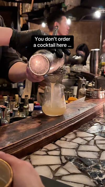 One of my favorite nights in Osaka 🍸 Bar Nayuta is hidden, intimate and makes you a cocktail based 