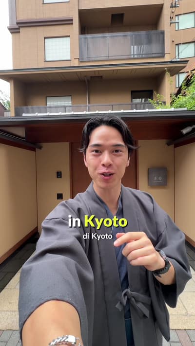 One of the best Muslim Friendly Ryokan in Kyoto👇 Follow→ @navito_halal 📍四条河原町温泉 空庭テラス京都 別邸 / Soran