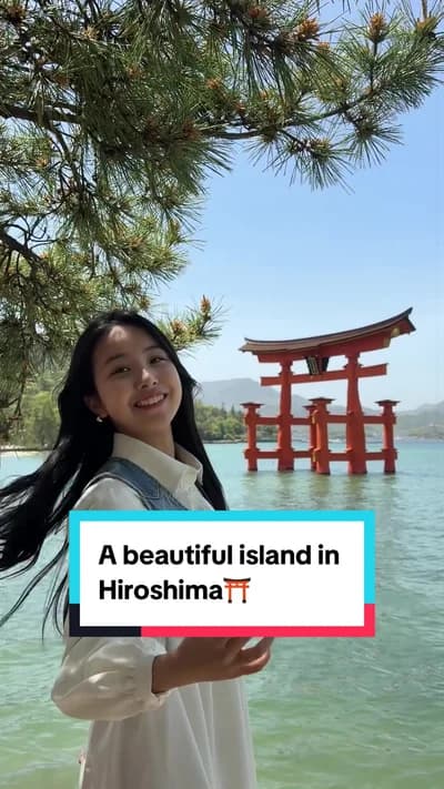 A beautiful island in Hiroshima⛩️ ⛩️Itsukushima Shrine 📍1-1 Miyajimacho, Hatsukaichi, Hiroshima 739