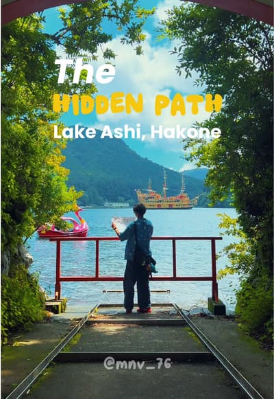 The Hidden path in Lake Ashi. Note : Buat yang pernah ke Hakone, pasti banyak yang melewati tempat i