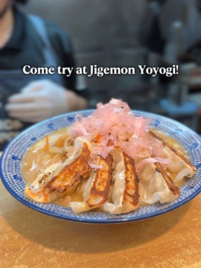Champon and Gyoza ramen?!🍜 #tokyo #ramen